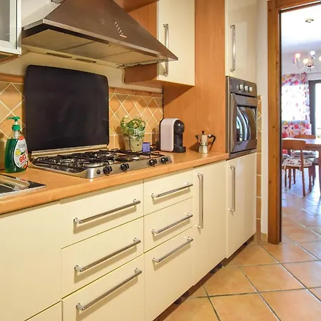 Awesome Apartment In Marina Di Pisticci Marina Di Pisticci